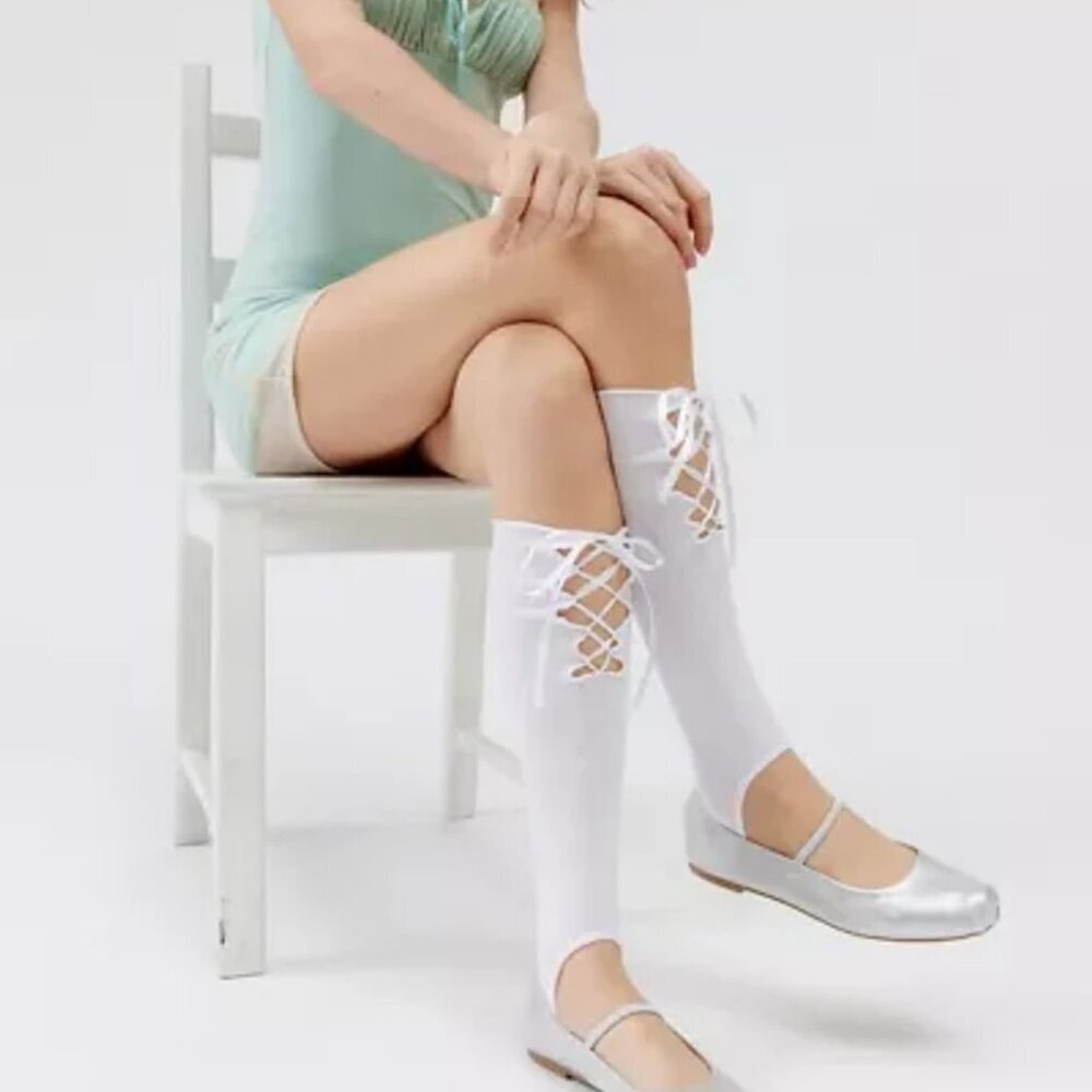NWT Urban Outfitters Ribbed Lace-Up White Stirrup Leg Warmer Socks